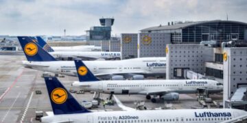 Lufthansa sospende le forniture militari da e per Israele