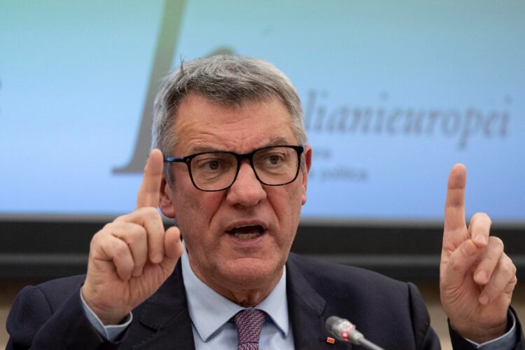 Maurizio Landini sui problemi dell'Italia e sulla giustizia