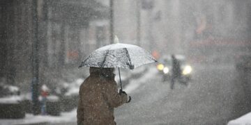 Meteo: allerta pioggia e neve