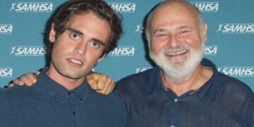 Nick Reiner assieme al padre Rob