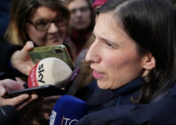 Schlein sul caro voli