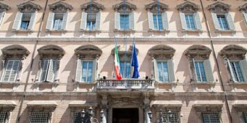 Stallo sulla manovra al Senato