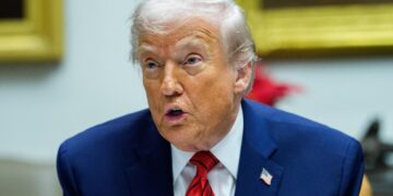 Trump minaccia la Colombia