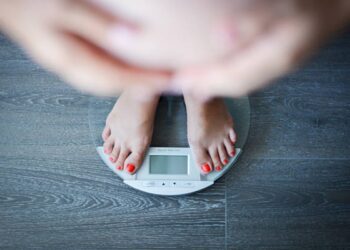 Un batterio intestinale aiuta a combattere l'aumento di peso