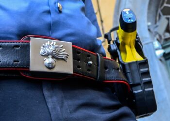 Uomo morto colpito dal taser: ecco le cause del decesso