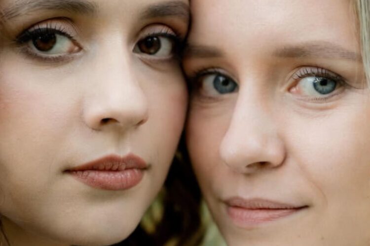 Le donne più a rischio di gravi malattie oculari rispetto agli uomini