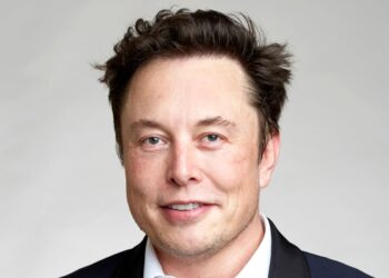 Un primo piano di Elon Musk