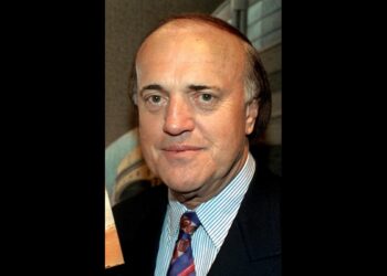 Addio a Peter Arnett, il reporter Premio Pulitzer testimone dal Vietnam all’Iraq