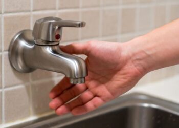 Crisi idrica in Puglia, firmata un'ordinanza per razionare l'acqua: la situazione