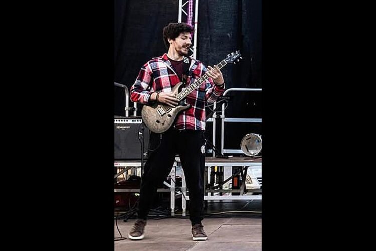 Il capotreno Alessandro Ambrosio