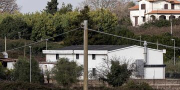 Anguillara sotto choc dopo il femminicidio Torzullo e la morte dei Carlomagno