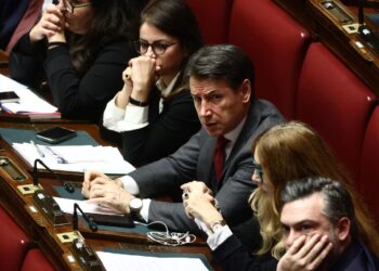 Conte attacca il governo