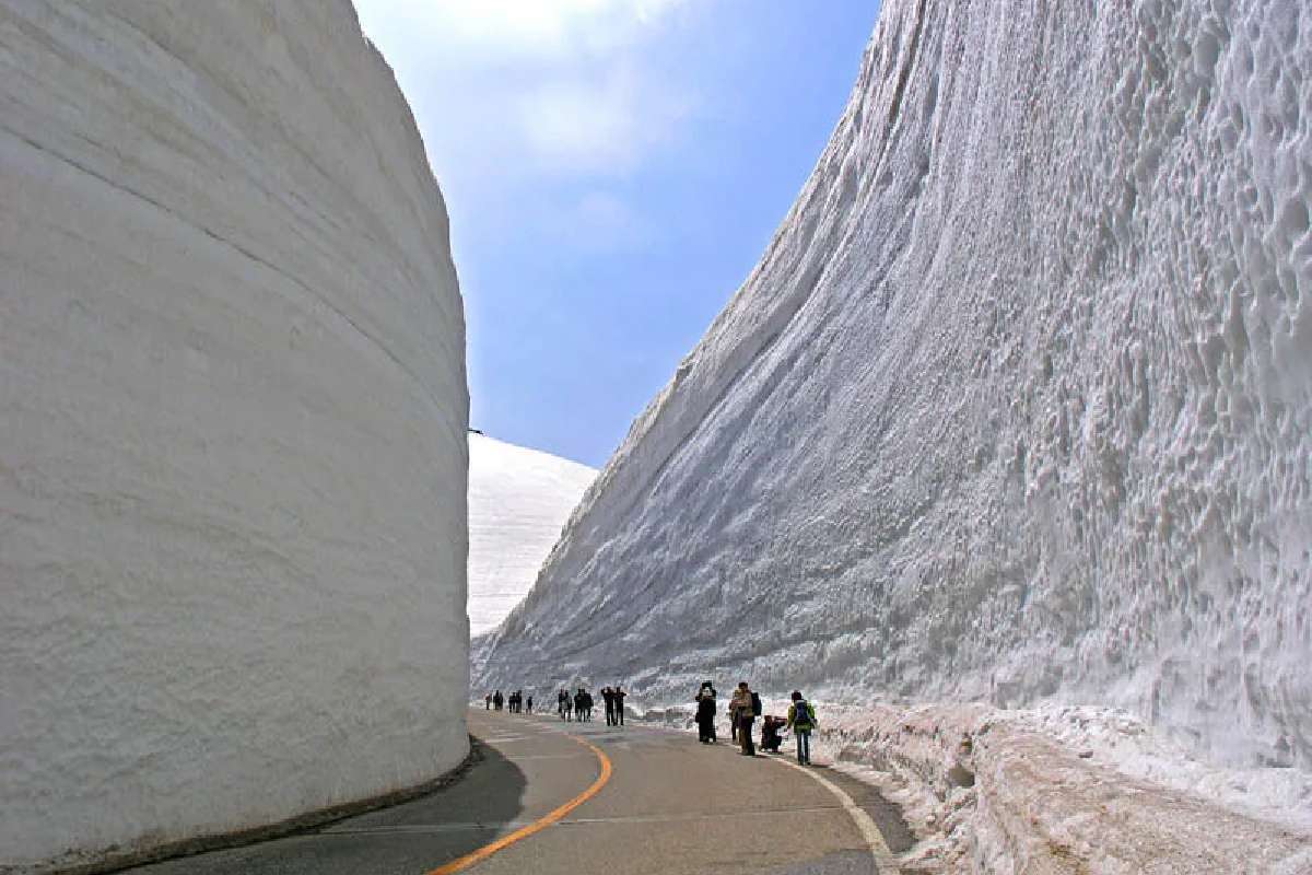 Corridoio della Neve di Tateyama