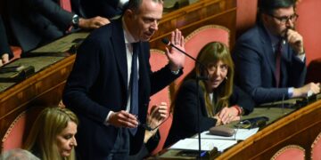 In foto il senatore della Lega Massimiliano Romeo