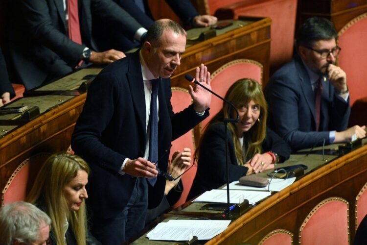 In foto il senatore della Lega Massimiliano Romeo