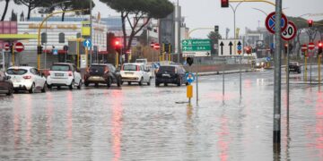 Esondazione fiume Aniene a Roma