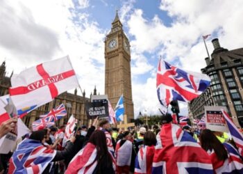 Human Rights Watch lancia l'allarme per la GB