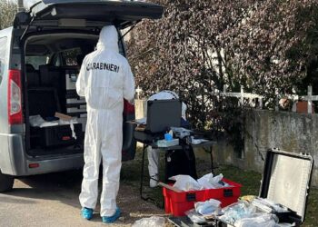 I carabinieri indagano sul femminicidio a Latisana