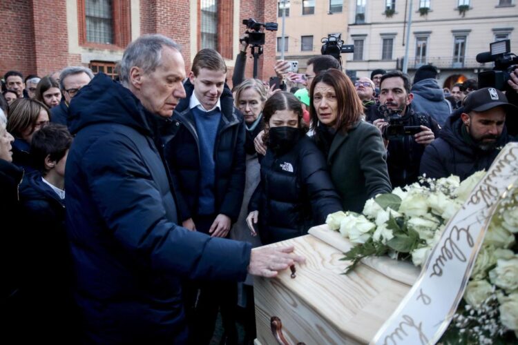 I genitori di Chiara Costanzo al suo funerale