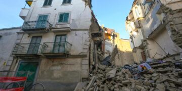 Il crollo della palazzina di Casoria