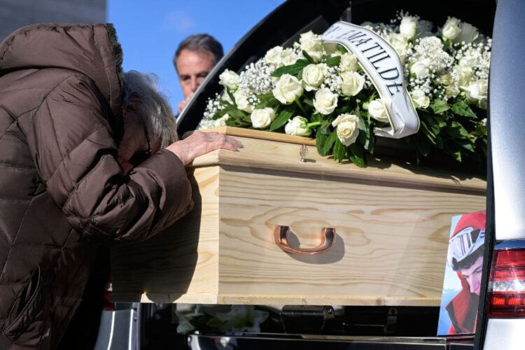 Il feretro di Riccardo Minghetti