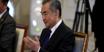 Il ministro degli esteri della Cina Wang Yi