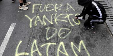 La guerriglia Elm in Colombia contro gli USA