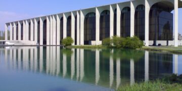 La sede di Segrate della Mondadori