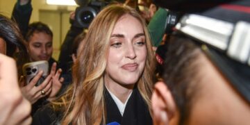 L'arrivo di Chiara Ferragni in tribunale