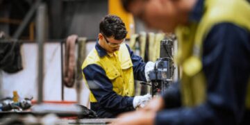 Lavoro, il M5S attacca il governo sugli occupati