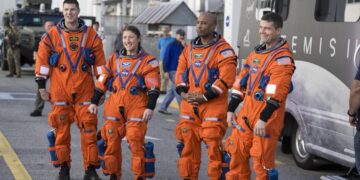 L'equipaggio di Artemis 2 per la Luna
