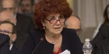 L'ex ministra dell'Istruzione Valeria Fedeli