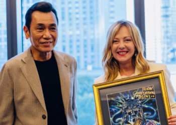 Giorgia Meloni e il creatore di Ken il Guerriero Tetsuo Hara