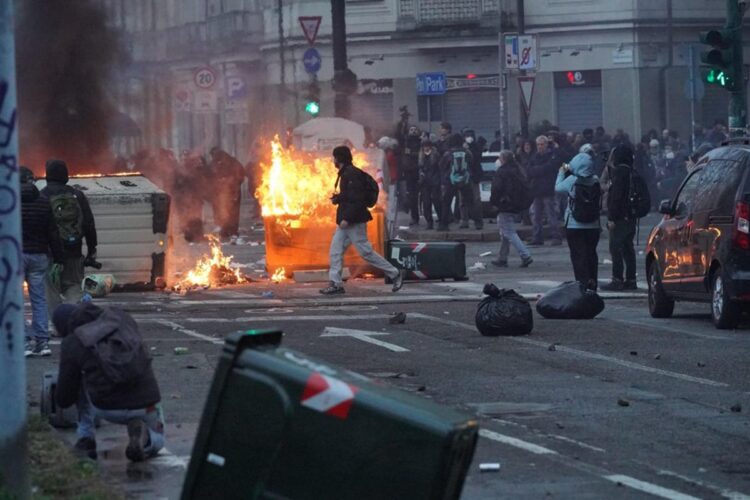 Scontri a Torino