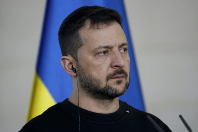Ucraina: Zelensky ringrazia Trump e sente Merz
