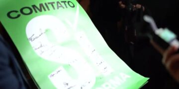 Un volantino del comitato per il Sì