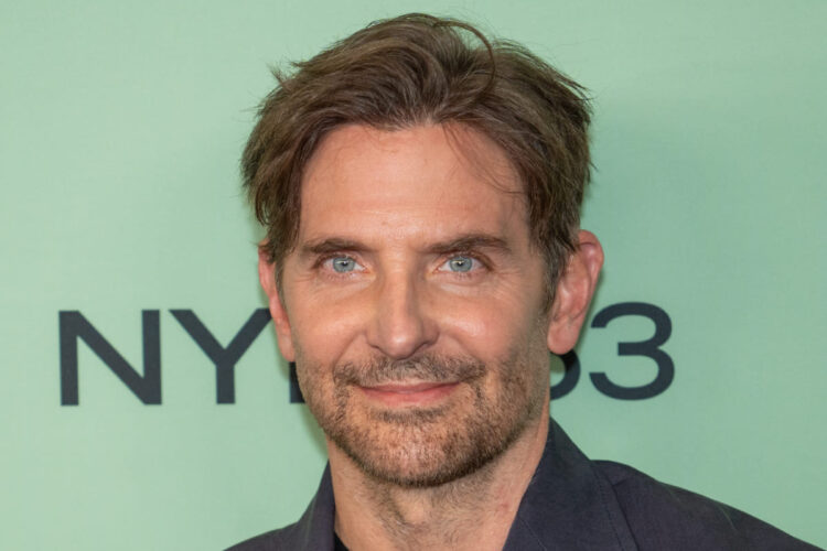 Un primo piano di Bradley Cooper