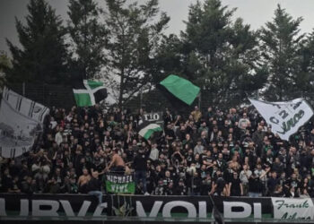 Chieti, premiati dal Coni quattro ultrà con Daspo: è polemica