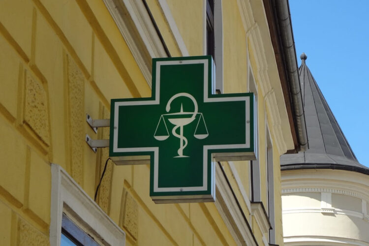 Il logo di una farmacia