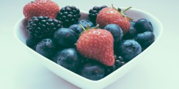 cuore fatto di frutta