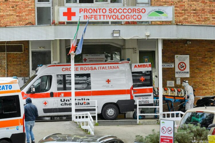Meningite a Napoli? Il Cotugno smentisce: “Nessun focolaio"
