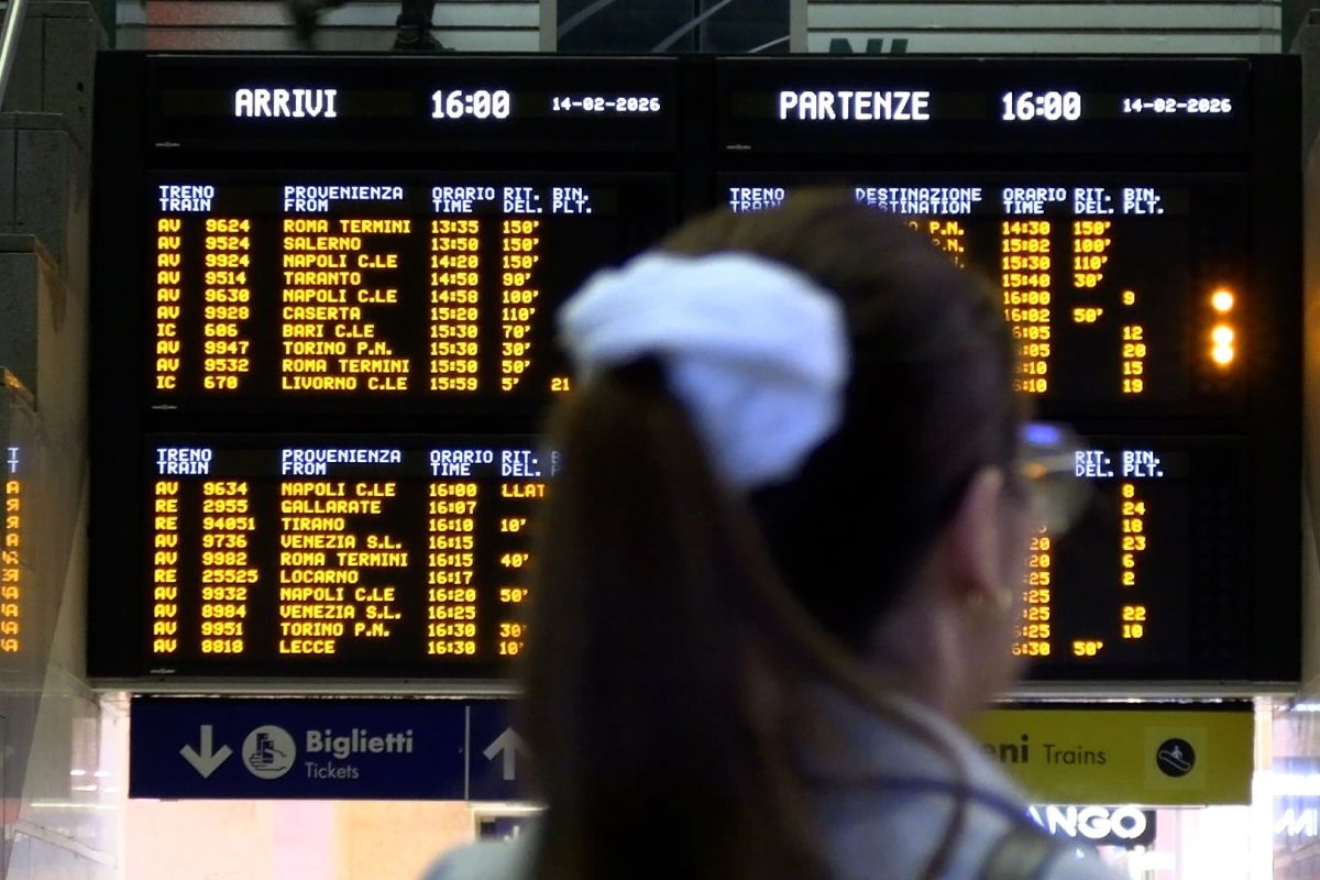 Sabotaggi sulle linee ad alta velocità: ritardi e cancellazioni tra ...