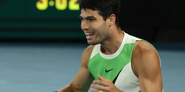 Alcaraz vince gli Australian Open e batte tutti i record