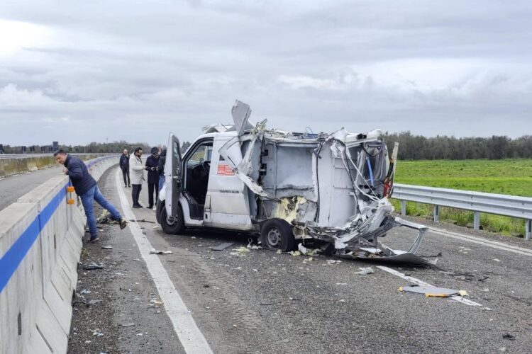 Assalto a un portavalori nel Brindisino