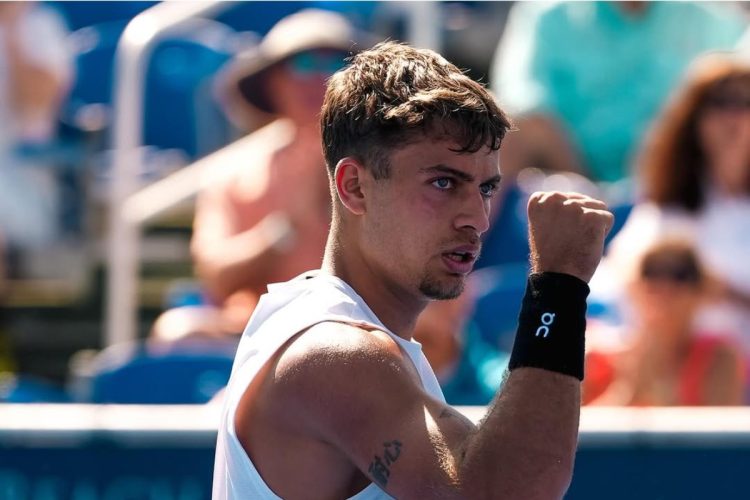 Flavio Cobolli in semifinale contro Korda nell'ATP 250 di Delray Beach