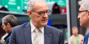 Il presidente svizzero visita i feriti di Crans-Montana al Niguarda