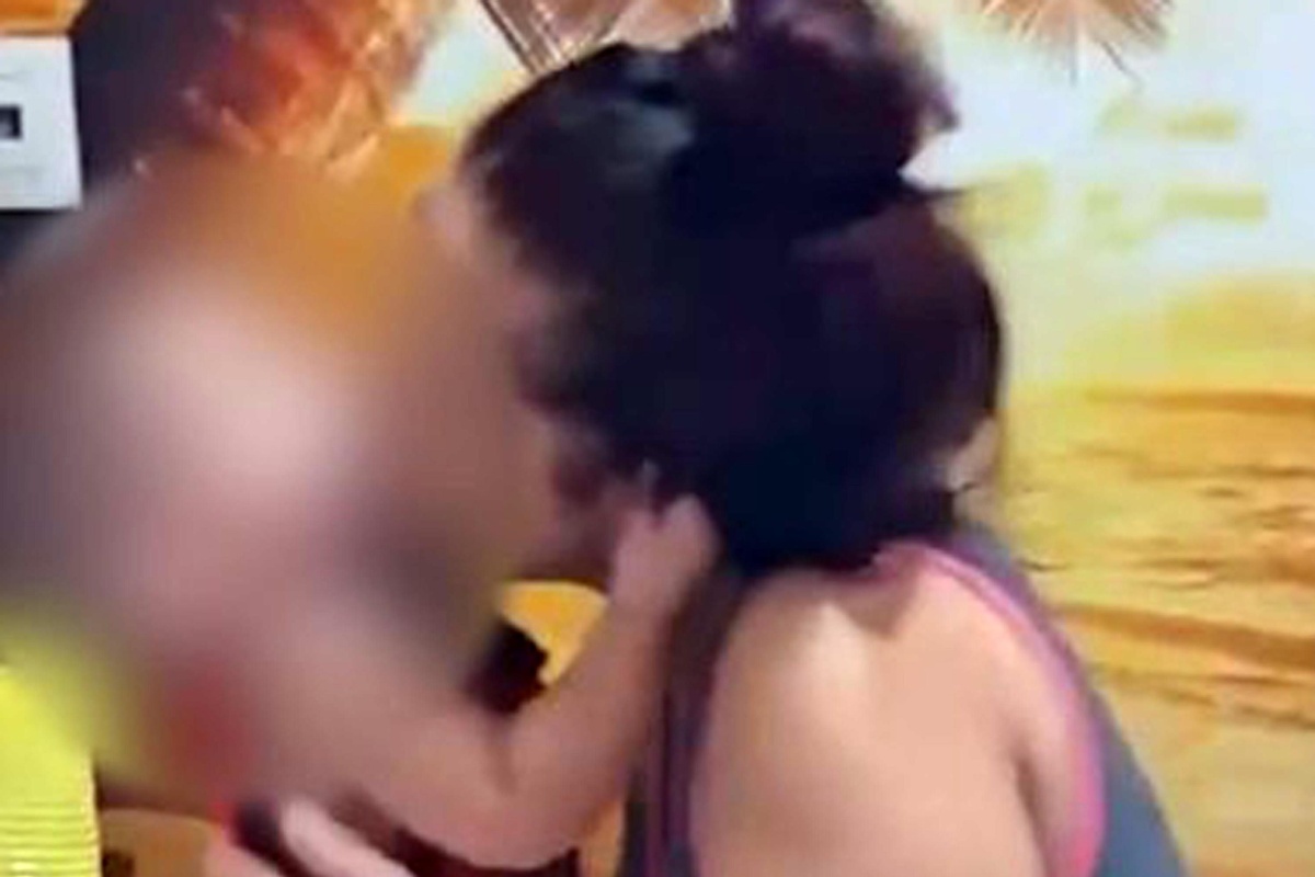 Mamma Patrizia e il piccolo Domenico, il bambino che aveva subito il trapianto di "cuore bruciato" al Monaldi di Napoli