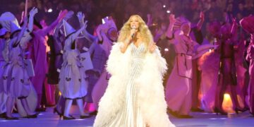 Mariah Carey alla cerimonia di apertura delle Olimpiadi invernali di Milano-Cortina