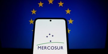 Mercosur: l'Uruguay ratifica l'accordo