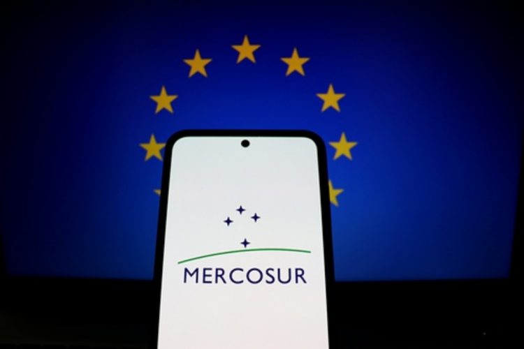 Mercosur: l'Uruguay ratifica l'accordo